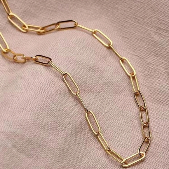 NEW 18"-20" Gold Toned Paperclip Stainless Steel Necklace - Picture 2 of 2